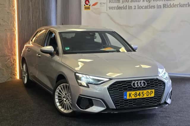 Audi A3 (2020) thumbnail 3