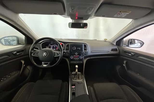 Renault Mégane (2018) thumbnail 3