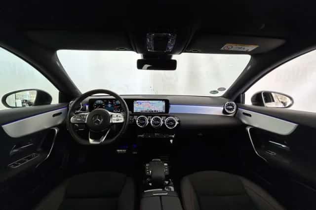 Mercedes-Benz A-Klasse (2023) thumbnail 4