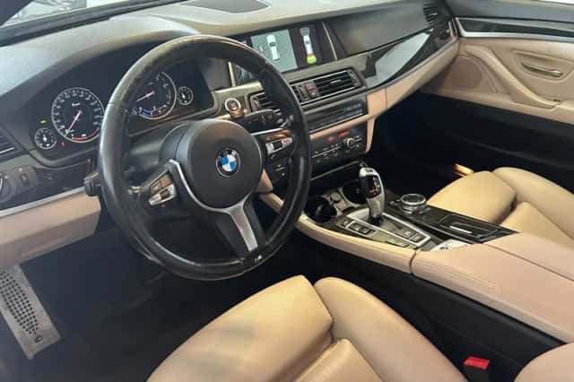 BMW 5-Serie (2014) thumbnail 3