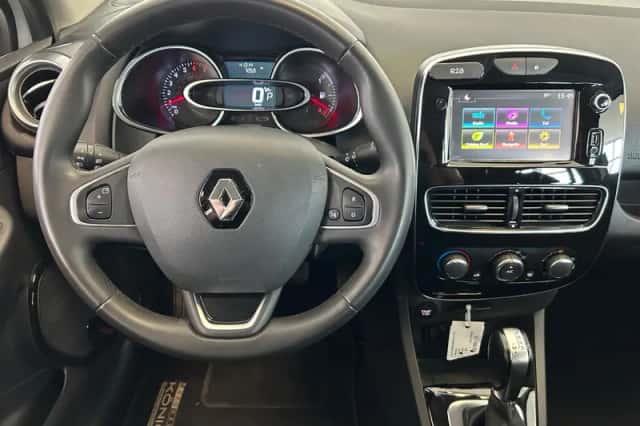 Renault Clio (2018) thumbnail 3
