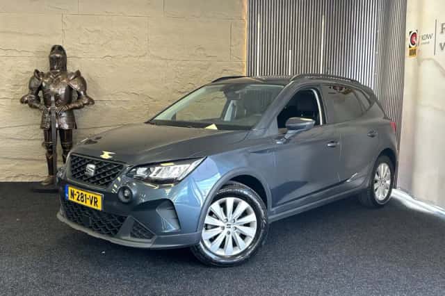 SEAT Arona (2022) thumbnail 1
