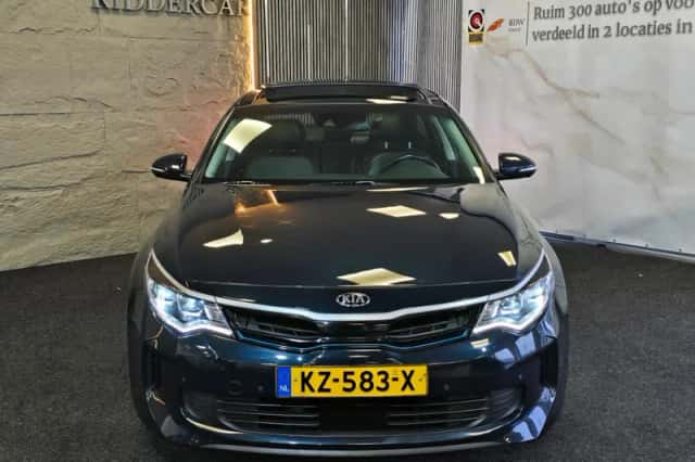 Kia Optima (2016) thumbnail 5