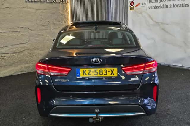 Kia Optima (2016) thumbnail 6