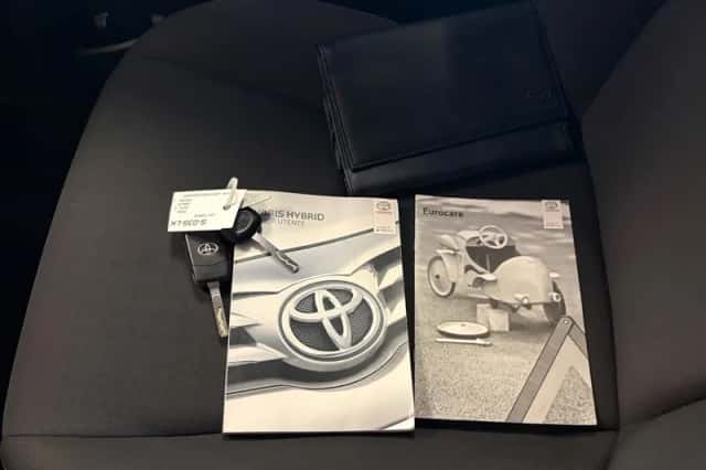 Toyota Yaris (2019) thumbnail 4