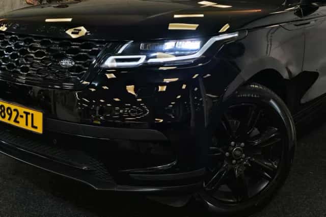 Land Rover Range Rover Velar (2019) thumbnail 4