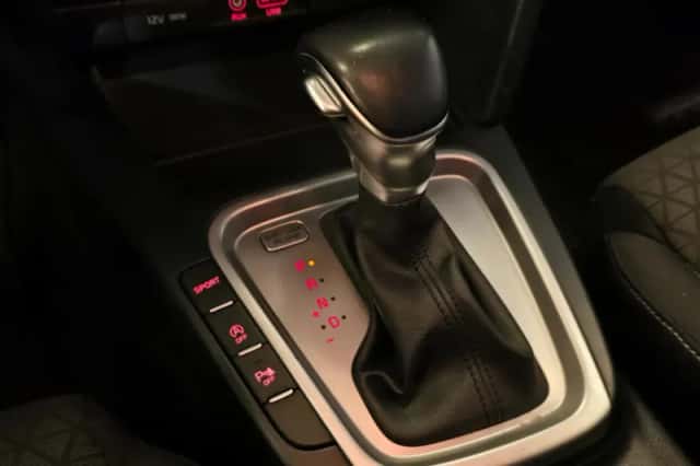 Kia Ceed Sportswagon (2019) thumbnail 4