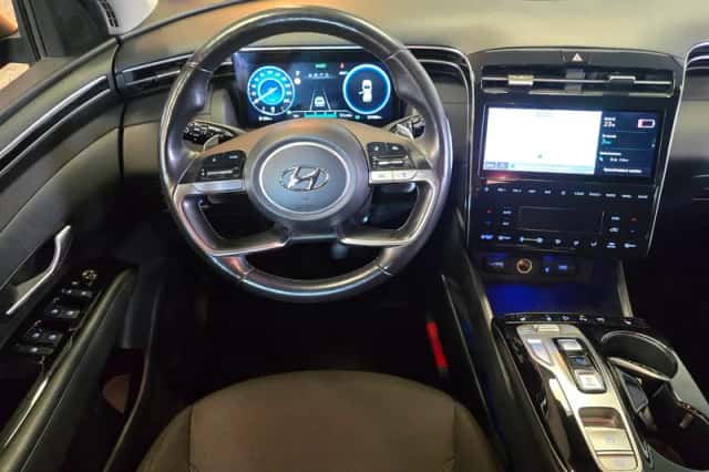 Hyundai Tucson (2022) thumbnail 3