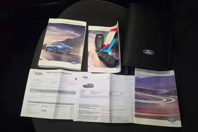 Ford Focus (2019) thumbnail 4