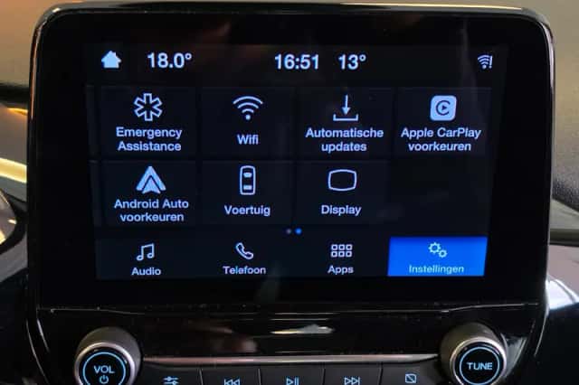Ford Fiesta (2020) thumbnail 4