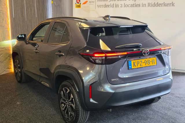 Toyota Yaris Cross (2025) thumbnail 2