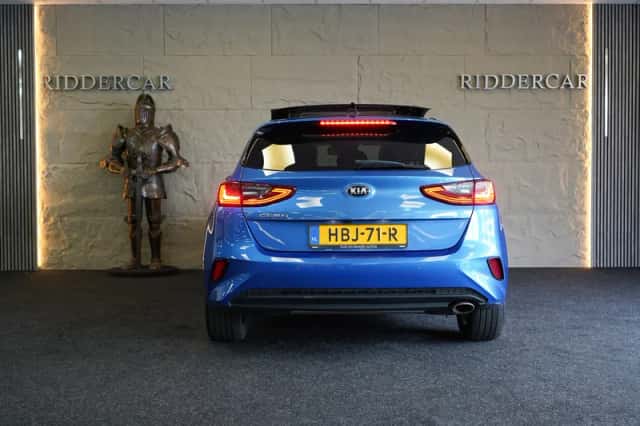 Kia Ceed (2018) thumbnail 6