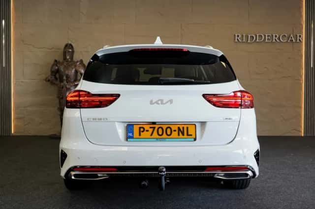 Kia Ceed (2022) thumbnail 6