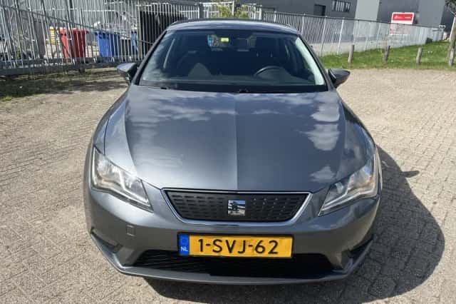 SEAT Leon (2013) thumbnail 1