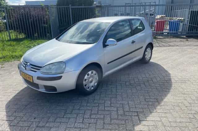 Volkswagen Golf (2006) thumbnail 3