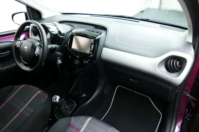 Peugeot 108 (2016) thumbnail 6