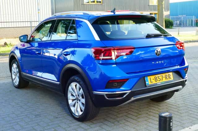 Volkswagen T-Roc (2020) thumbnail 6