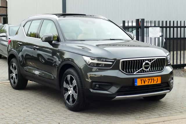 Volvo XC40 (2018) thumbnail 1