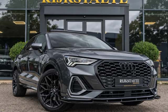 Audi Q3 (2021) thumbnail 5