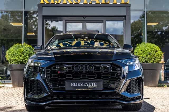 Audi RS Q8 (2022) thumbnail 3