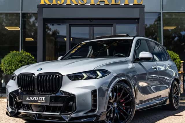 BMW X5 (2025) thumbnail 1