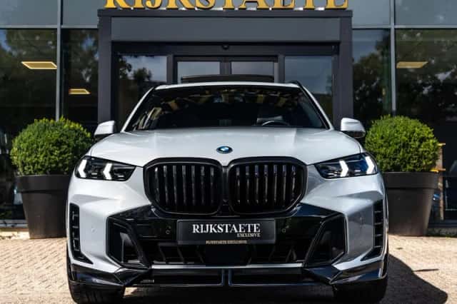 BMW X5 (2025) thumbnail 3