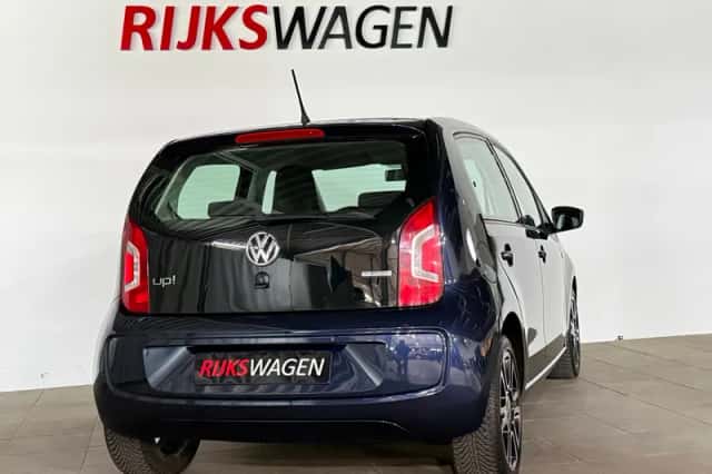 Volkswagen Up! (2014) thumbnail 5