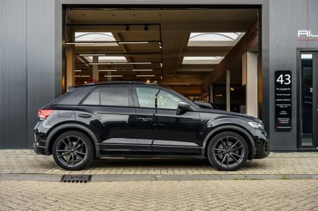 Volkswagen T-Roc (2020) thumbnail 6