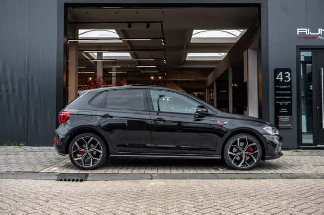 Volkswagen Polo (2023) thumbnail 6