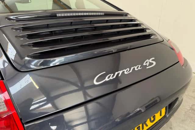 Porsche 911 (2006) thumbnail 5