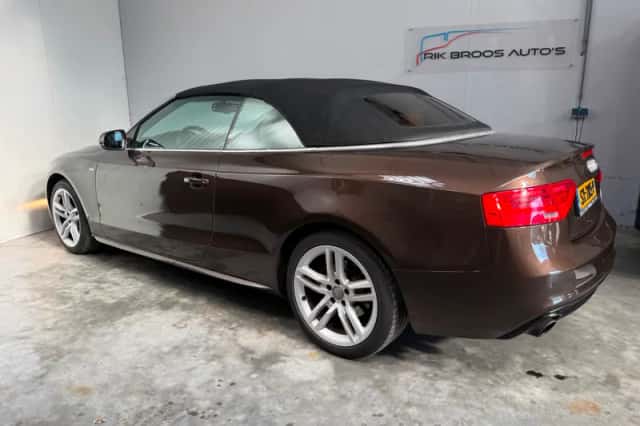 Audi A5 (2013) thumbnail 4