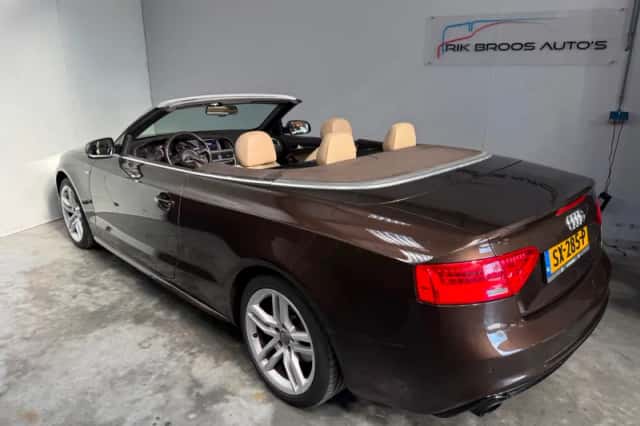 Audi A5 (2013) thumbnail 5