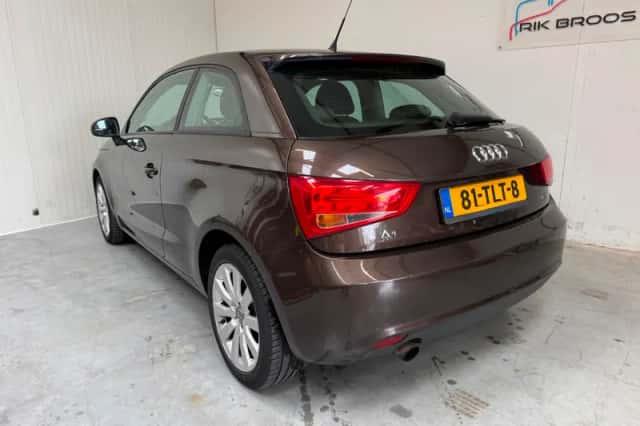 Audi A1 (2012) thumbnail 3