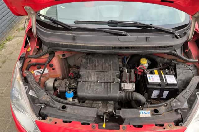 Ford Ka (2009) thumbnail 5