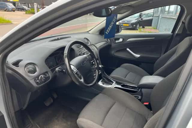 Ford Mondeo (2008) thumbnail 3