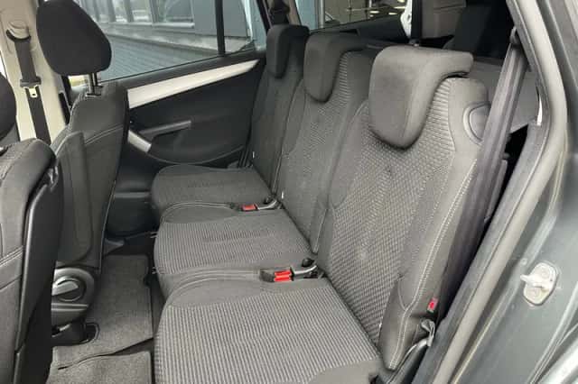 Citroën C4 (2012) thumbnail 4