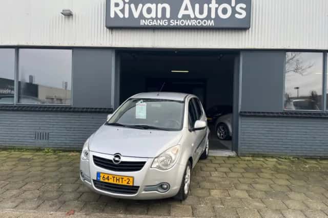 Opel Agila (2012) thumbnail 1