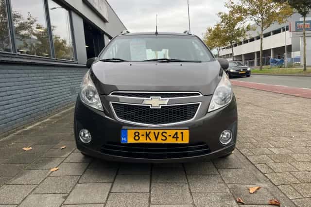 Chevrolet Spark (2011) thumbnail 6