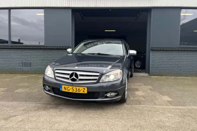 Mercedes-Benz C-Klasse (2008) thumbnail 2