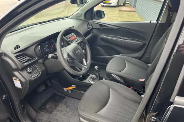 Opel Karl (2018) thumbnail 3