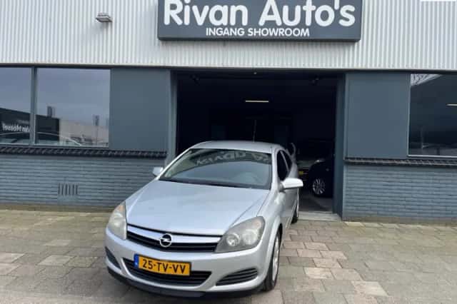 Opel Astra (2007) thumbnail 1