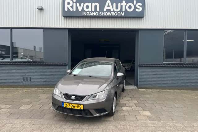 SEAT Ibiza (2014) thumbnail 1