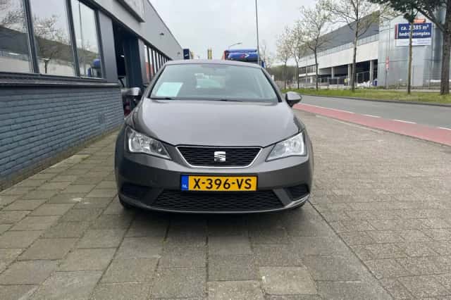 SEAT Ibiza (2014) thumbnail 4