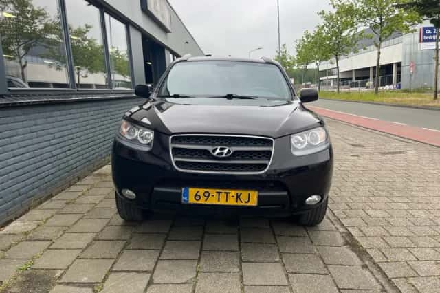 Hyundai Santa Fe (2007) thumbnail 4
