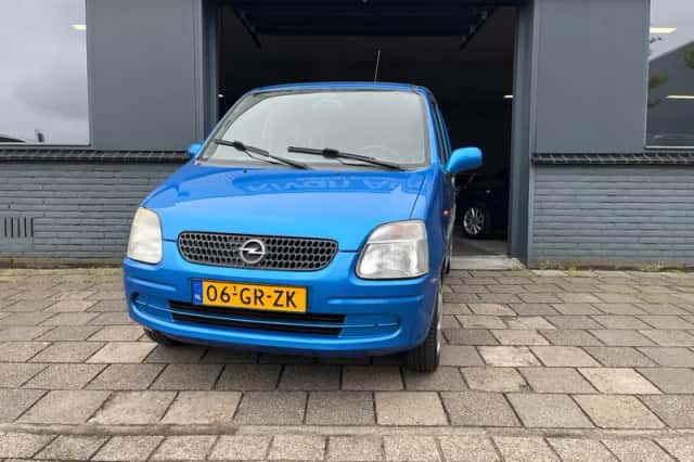 Opel Agila (2001) thumbnail 2
