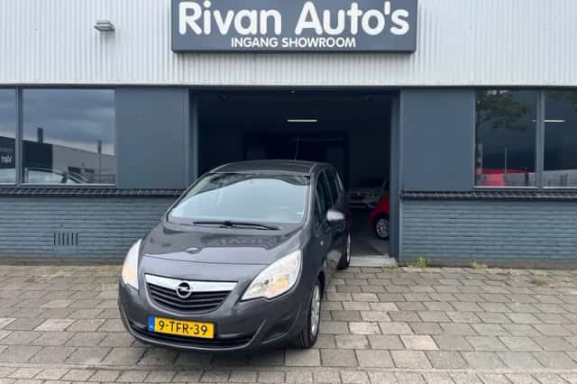 Opel Meriva (2011) thumbnail 1