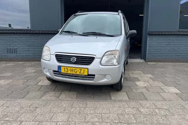 Suzuki Wagon R+ (2001) thumbnail 2