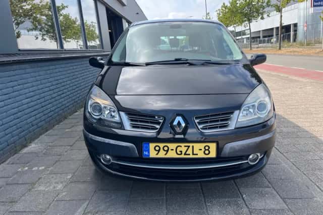 Renault Scénic (2008) thumbnail 6