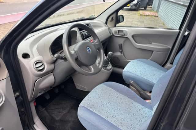 Fiat Panda (2005) thumbnail 5