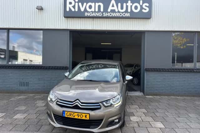 Citroën C4 (2015) thumbnail 1